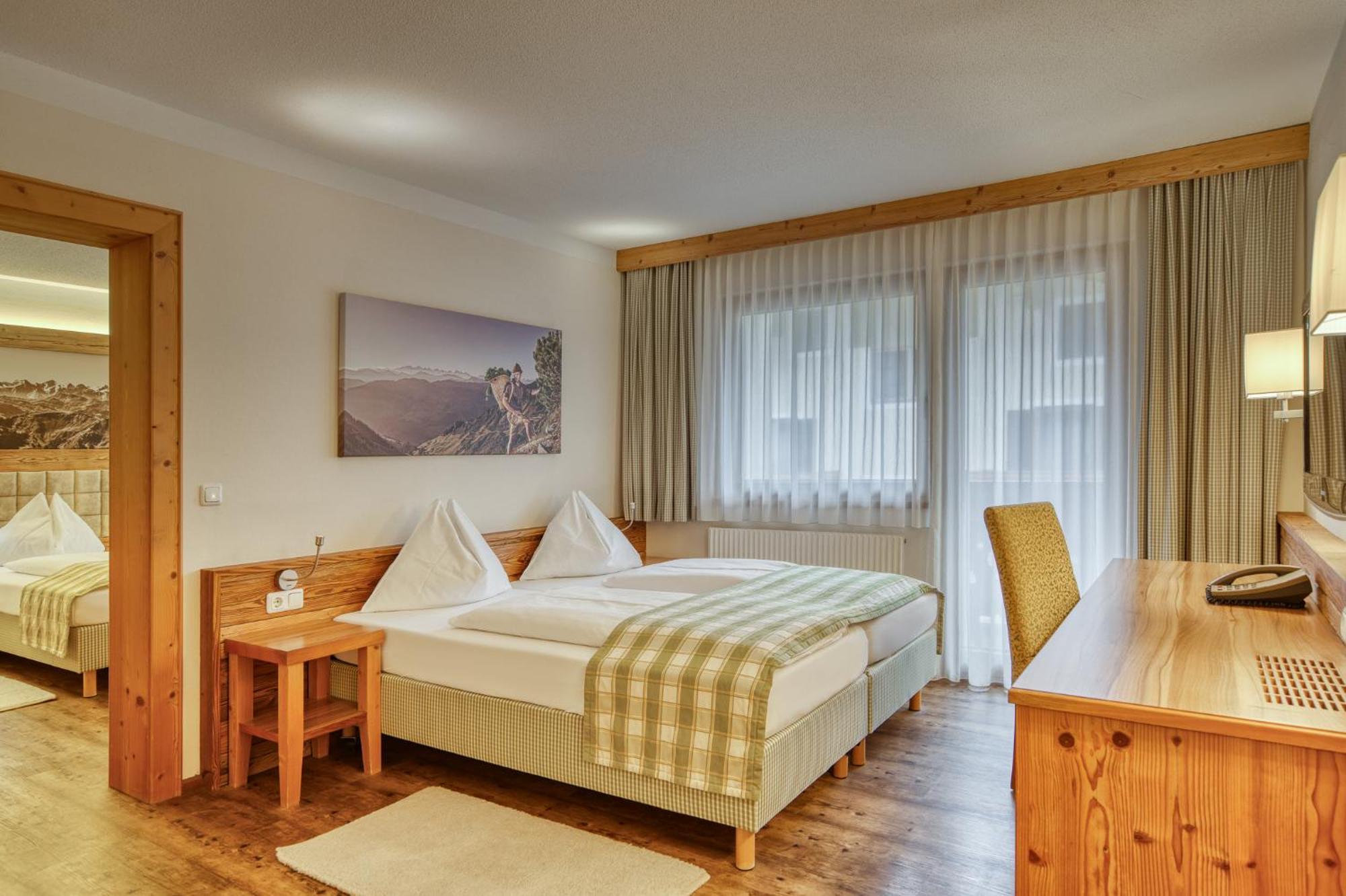 Hotel Alte Post Fieberbrunn Bagian luar foto